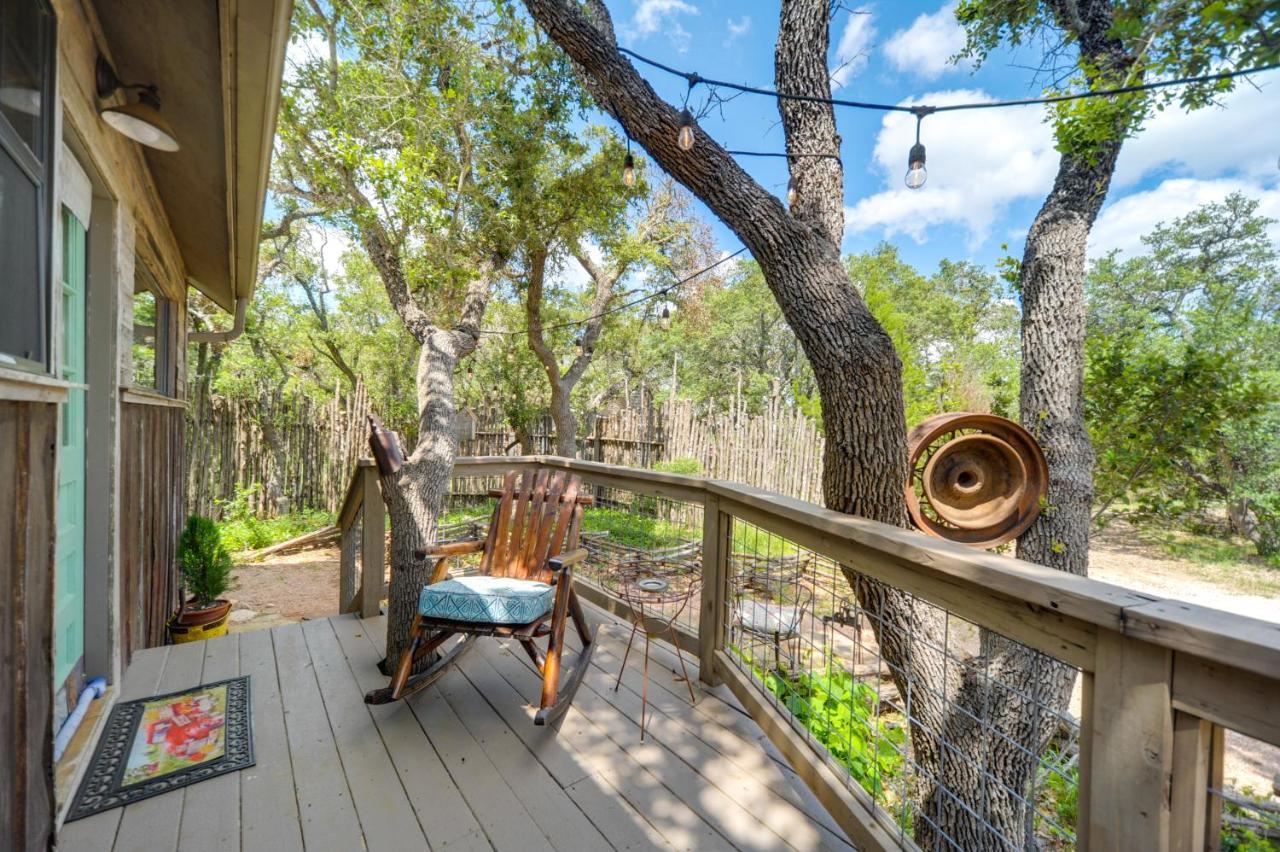 Snuggle Inn Wimberley Cabin With Fire Pit And Deck מראה חיצוני תמונה